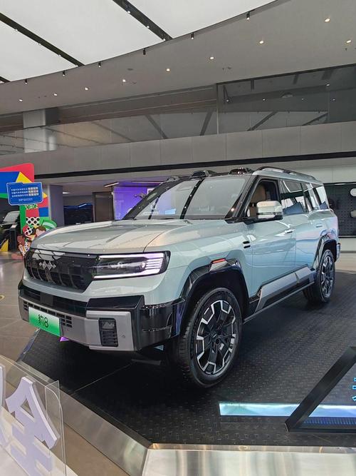 东莞259比亚迪方程豹硬派越野的爆款，英菲尼迪35周年与你共成长